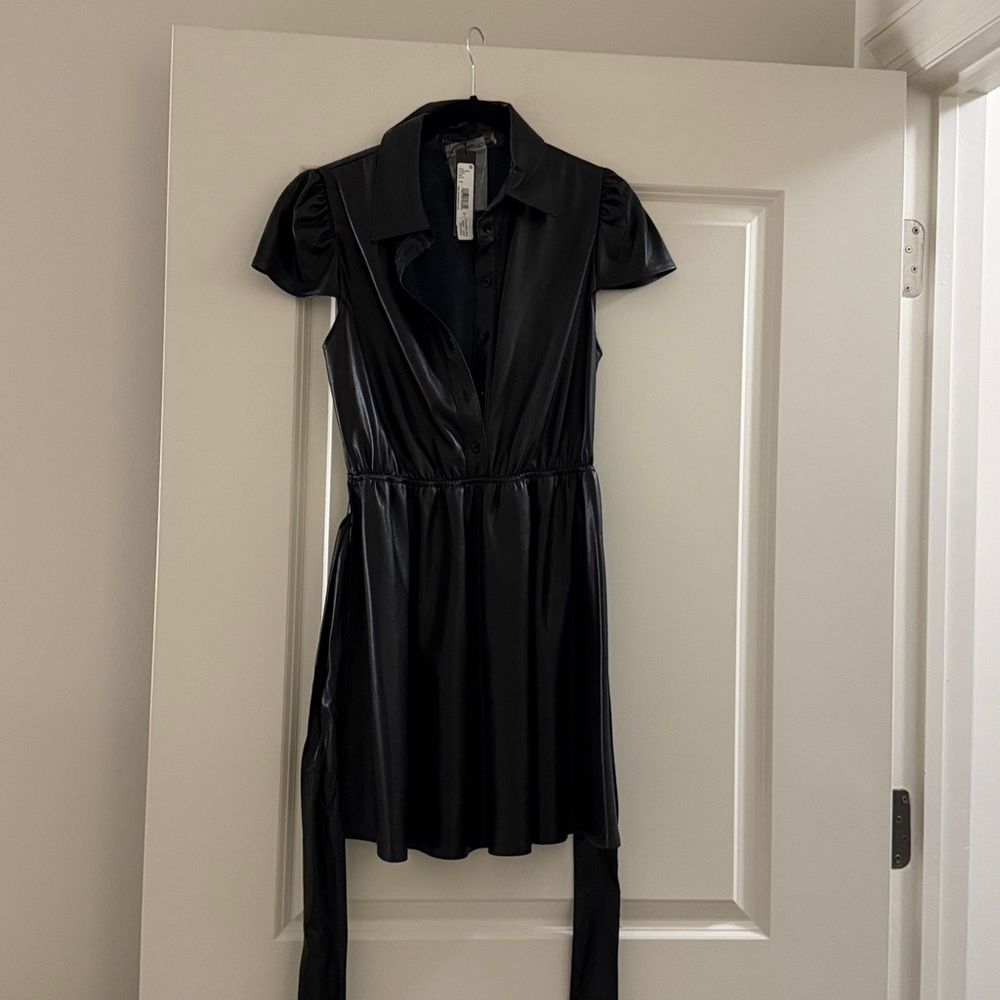 Alice + Olivia Black Carolyn Vegan Leather Mini Shirt Dress with Tie Waist - Picture 5 of 6